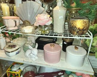 CHRISTMAS GIFT IDEAS IN HERE!