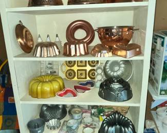 COPPER MOLDS & CAKE PANS