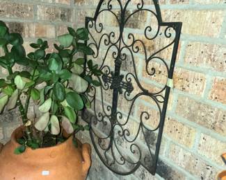 IRON WALL DECOR