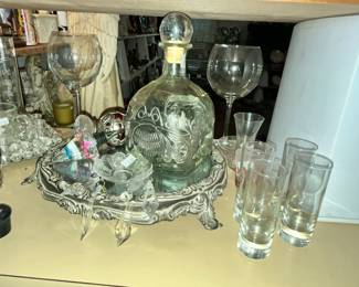 ANOTHER DECANTER & GLASSES