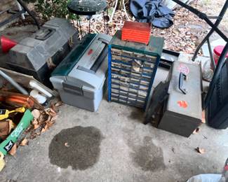 TOOL BOXES
