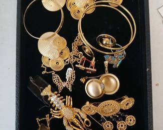 muLRQNlXpEZJcR dc35UEI