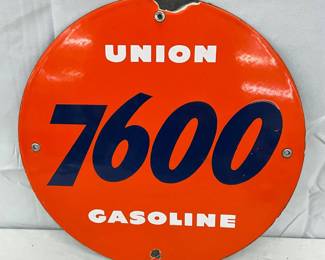 Union 7600 Gasoline 11 1/2-Inch Porcelain Pump Plate