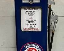 Contemporary Pump w/lighted globe