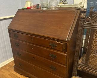 Chippendale-Style Slant Front Desk