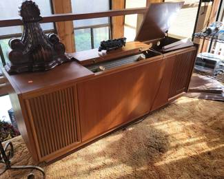 Grundig console stereo
