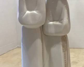 Lladro 2 Nuns Figurine