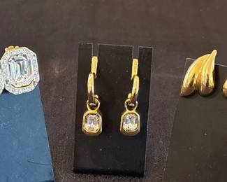 Complimentary Earrings KJL