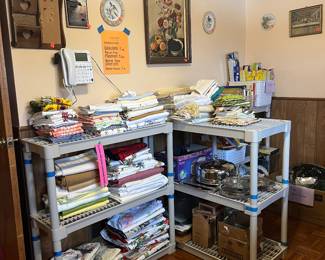 Tablecloths, kitchen linens