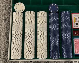 THERE ARE SMALLS AND DECORATIVE ITEMS THAT ARE AVAILABLE! COME TO SHOP THESE ITEMS!