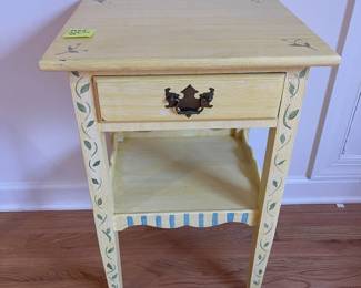 R48 - $35 EACH Drexel. Measures 18" x 16" x 27" tall. They are the same tables but painted for different rooms.