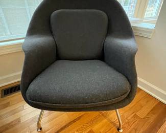 R16 - $850. Wool "Womb Chair" Measures 36" wide x 40" deep x 36" tall. Ottoman measures 24" x 20" x 16" tall. Very minor pilling on the arms. Very sturdy and Heavy.