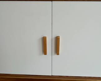 R21 - $60. Oslo Storage Console in very good condition!