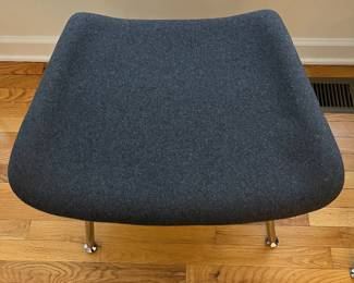 R16 - $850. Wool "Womb Chair" Measures 36" wide x 40" deep x 36" tall. Ottoman measures 24" x 20" x 16" tall. Very minor pilling on the arms. Very sturdy and Heavy.