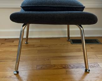 R16 - $850. Wool "Womb Chair" Measures 36" wide x 40" deep x 36" tall. Ottoman measures 24" x 20" x 16" tall. Very minor pilling on the arms. Very sturdy and Heavy.