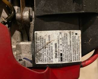 R67 - $55. Craftsman Fuel Powered Weed Eater. P2 Technology. 