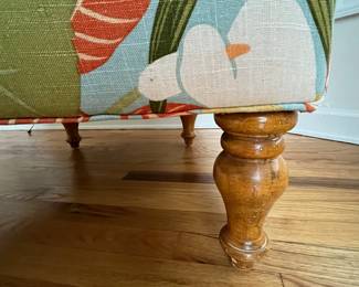 R8 - $75 Oversized Arm Chair. Furnitureland South Brand. Measures 31" wide x 30" deep x 40.5" tall. Seat is faded on both sides.