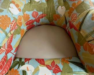 R8 - $75 Oversized Arm Chair. Furnitureland South Brand. Measures 31" wide x 30" deep x 40.5" tall. Seat is faded on both sides.