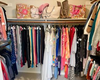 Lots more pics of clothing at end of listing.