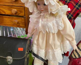 Porcelain Doll, Binoculars