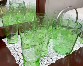 Uranium Ice Bucket with Glasses Grape Pattern