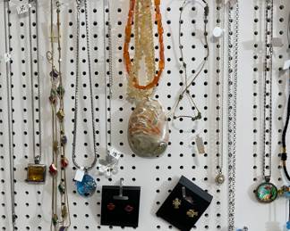 Assorted Jewelry