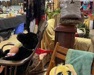 Assorted Household Decor'