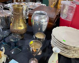 Assorted Household Decor'