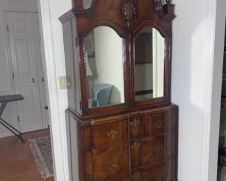 vintage Chippendale style mahogany highboy chest of drawers with mirrored cabinets