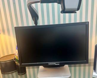 Enhanced Vision Acrobat HD Ultra LCD Video Magnifier