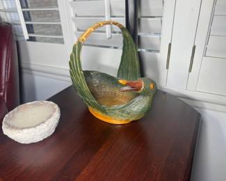 wicker duck basket