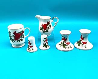 Lefton Porcelain Cardinal Motif set