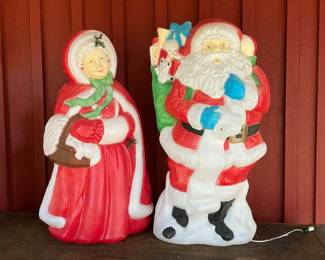 Santa and Mrs. Claus Blow Molds