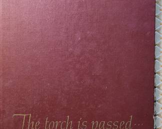 Historic 1964 JFK Memorial Book – The Torch Is Passed…
Original Associated Press hardcover documenting the life and assassination of President John F. Kennedy. Filled with powerful photos and contemporary reporting. A meaningful collectible for mid-century American history enthusiasts. Good vintage condition.