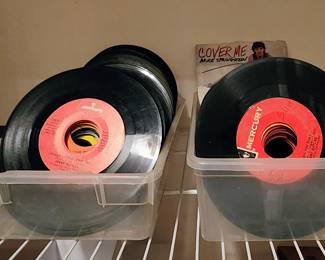 Music Collection – LPs, 45 RPM Records & CDs!
Fantastic assortment of vintage and modern music, including full-length LP albums, classic 45 RPM singles, and a wide variety of CDs. Genres range from rock, pop, country, jazz, easy listening, soundtracks, and more.