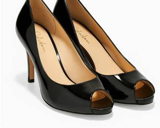 Timeless, high-quality Cole Haan patent leather heels with peep-toe design. Cushioned insoles, elegant silhouette, and very light wear.