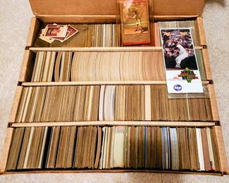 2500+ Vintage Baseball Cards - 1970s & 1980s - Sold as One Lot: Step back into the golden era of baseball with this large collection of 2,500+ vintage cards from the 1970s and 1980s. A true time-capsule find for collectors, resellers, and sports enthusiasts.