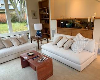 An overview of items in the sale.  