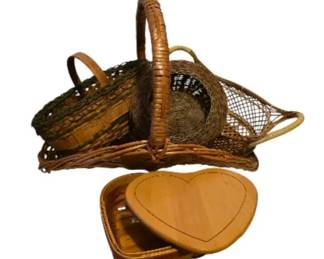 Longaberger Love Letter Basket With Plastic Liner And Lid, Extra Large Gathering Basket, More