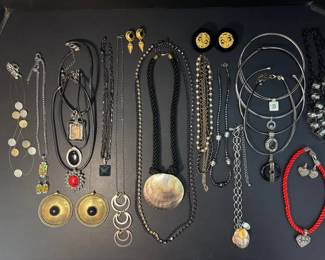 Black Silver Costume Jewelry 