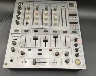 Pioneer DJ Mixer
