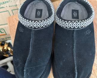 Ugg slides