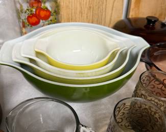 Pyrex Mixing Bowls
