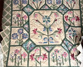 Beautiful antique 82” x 83” floral quilt