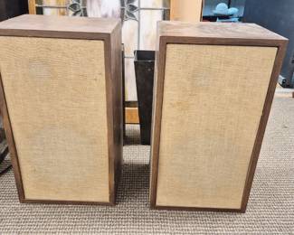 Vintage The Advent Loudspeaker's