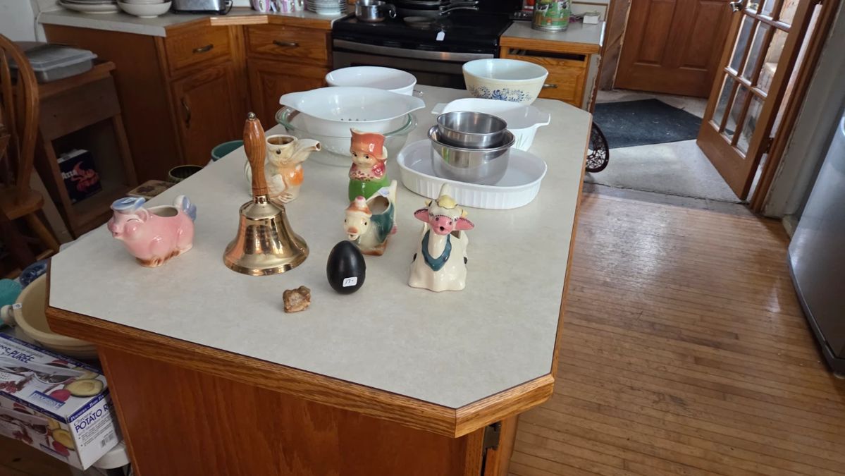 Corningware, animal creamers