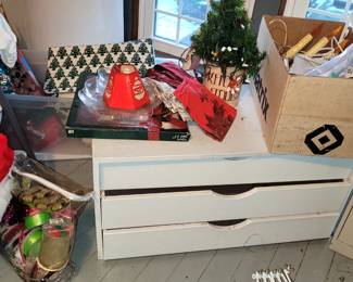 neat 3 drawer storage cabinet