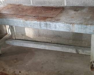 Nice primitive bench w/zinc covering