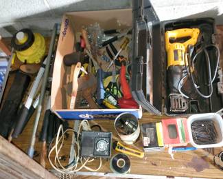 misc tools / Dewalt Sawzall