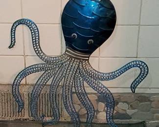 tin octopus